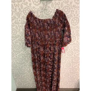 Off the shoulder maxi dress